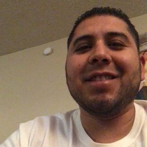 Meet your Posher, Rogelio m